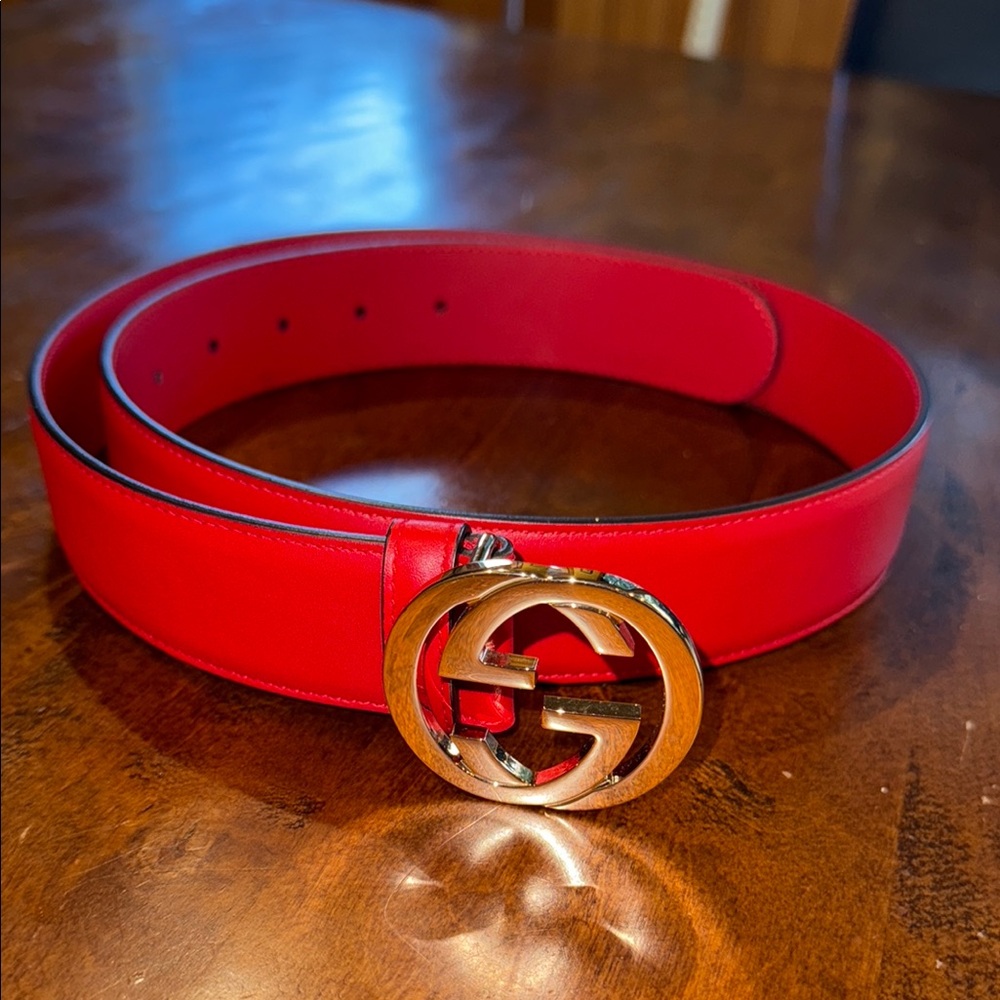 Gucci Red Leather Interlocking G Buckle Belt